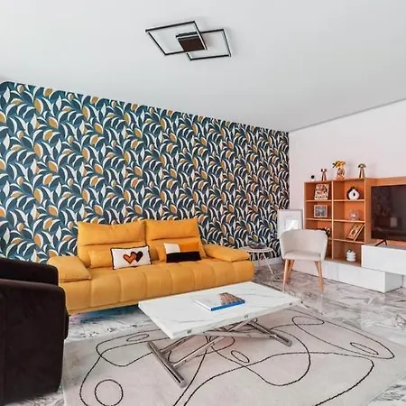 Bright With Terrace - Appartement *